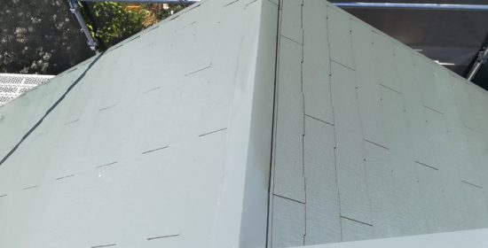 木更津市陽光台で屋根塗装、遮熱塗料のサーモアイSiでクールモスグリーンの屋根に