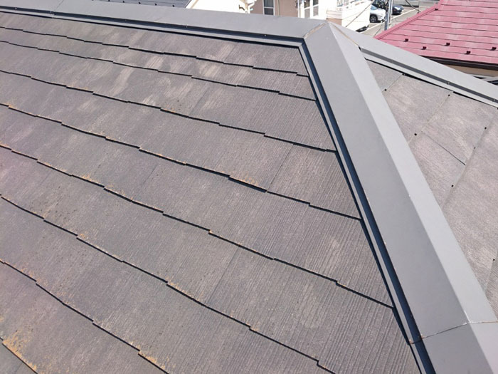 横浜市神奈川区六角橋で屋根塗装前の調査レポート！スレート屋根の安全な調査方法と注意点を解説