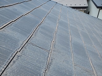 品川区東中延で色あせ塗膜が剥がれてきたスレート屋根塗装のため調査