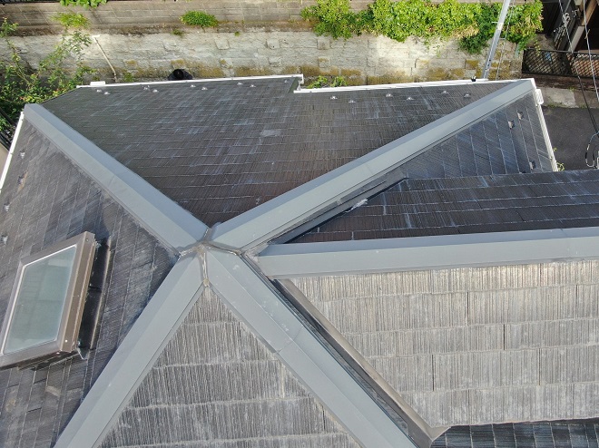 品川区戸越でドローンを使用してスレート屋根の調査