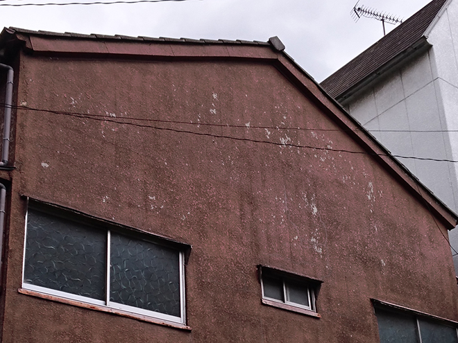 大田区矢口で火災保険を使い雹害にあった外壁の塗り替えと屋根補修
