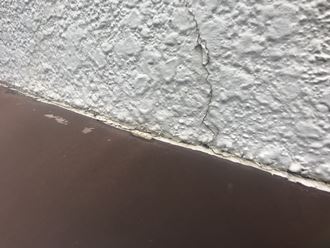 木更津市真船で外壁のひび割れ（クラック）が多く外壁塗装でメンテナンス
