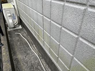 柏市酒井根にてALC外壁を調査、塗膜の劣化やシーリングに劣化を確認
