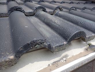 市原市青葉台のセメント瓦への屋根塗装工事の事前調査