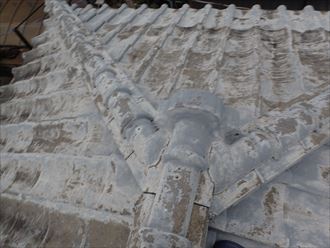 君津市北久保のセメント瓦への塗装調査にお伺いしました