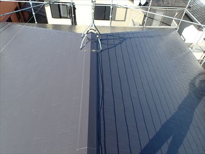 印西市平賀学園台にてW遮熱塗料サーモアイSi(クールディープグレー)での屋根塗装工事実施！