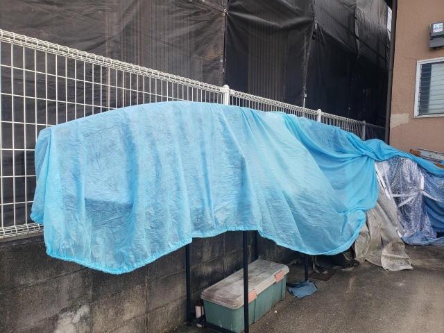 熊本市西区島崎にて大きめの住宅塗装工事前の高圧洗浄、お住まいの洗顔はパワフルに！