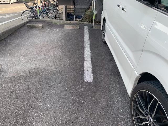 名古屋市中村区のアパート駐車場のラインを新設しました！
