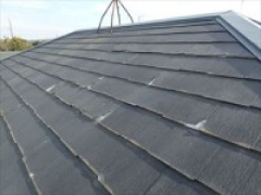 塗装ができないパミール屋根のメンテナンスや代替手段を解説