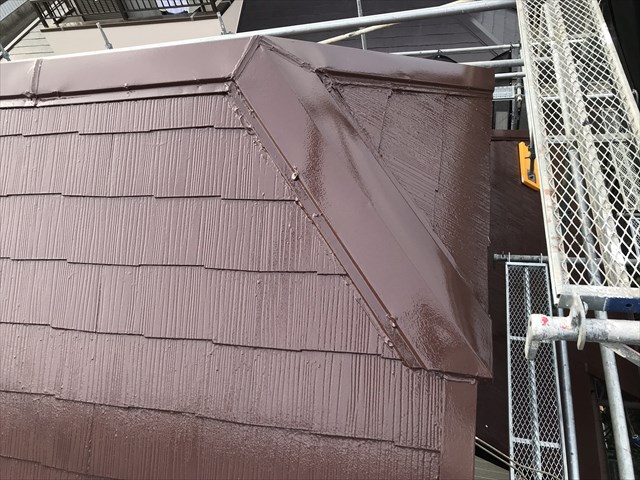 伊奈町急勾配スレート屋根の上塗り完了