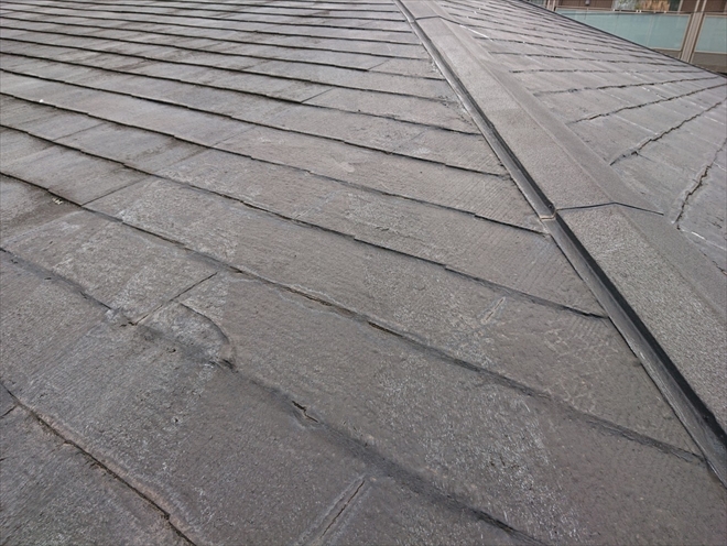 町田市鶴川で屋根塗装工事が雨漏りの原因になっている建物調査