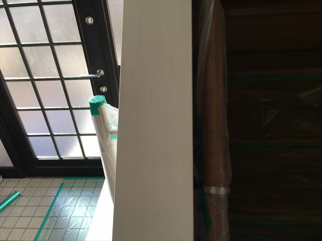 木製階段手摺り塗装