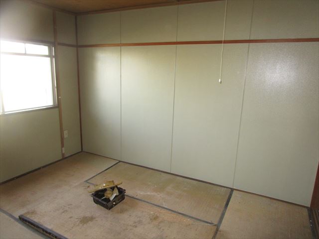 塗装後の和室のパネル