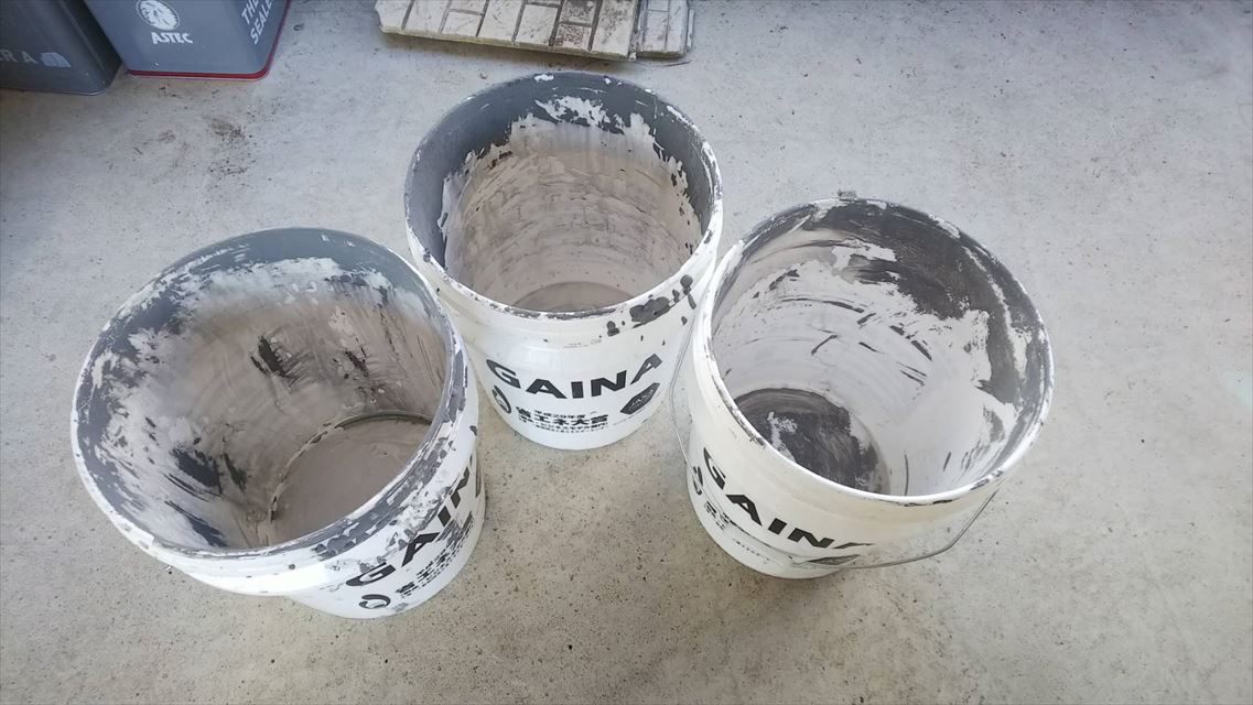 土岐市駄知町で屋根を断熱塗料のガイナで塗り替えました。