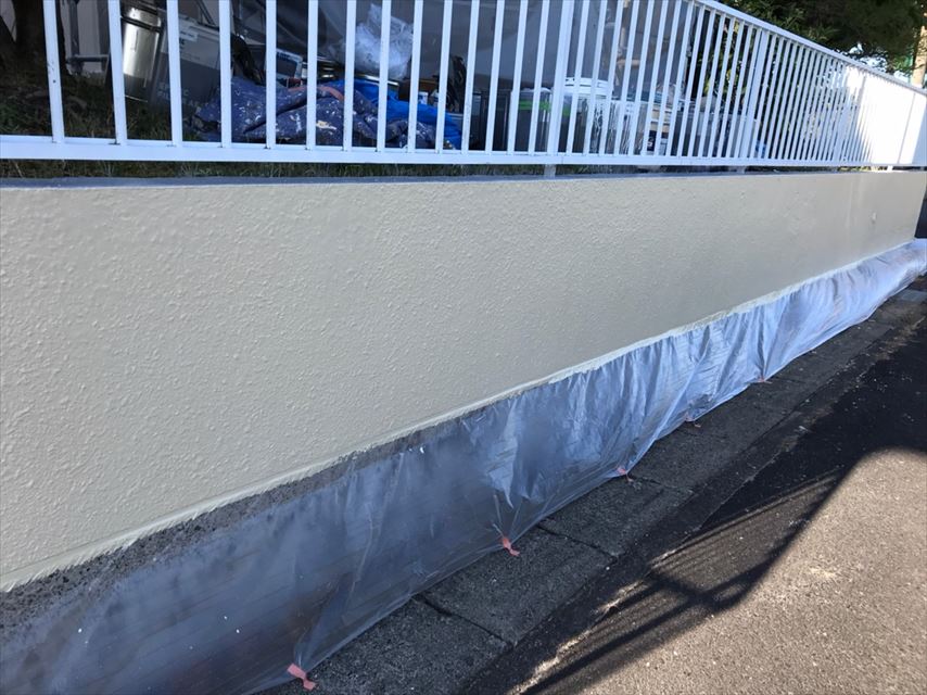 多治見市北丘町で塗膜が膨れにくい塗料で塀の塗り替えをしました