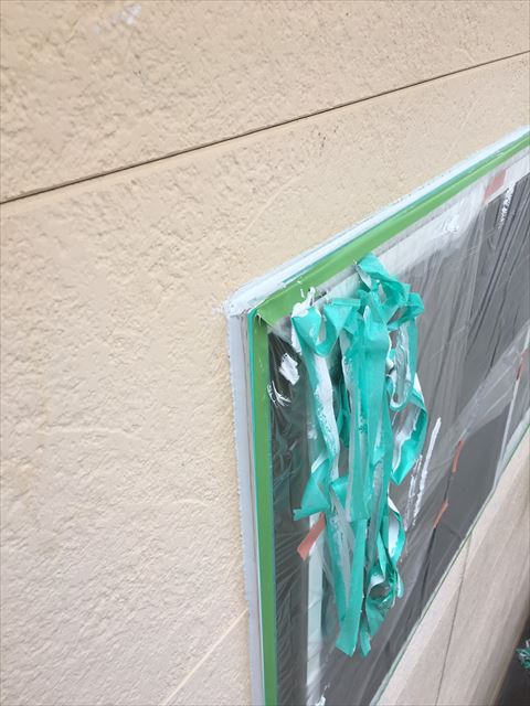 多治見市小名田町　外壁塗装　窓廻りコーキング
