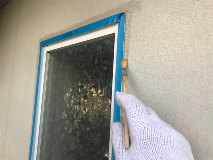 多治見市脇之島町で窓まわりのコーキングと下地補修を行いました