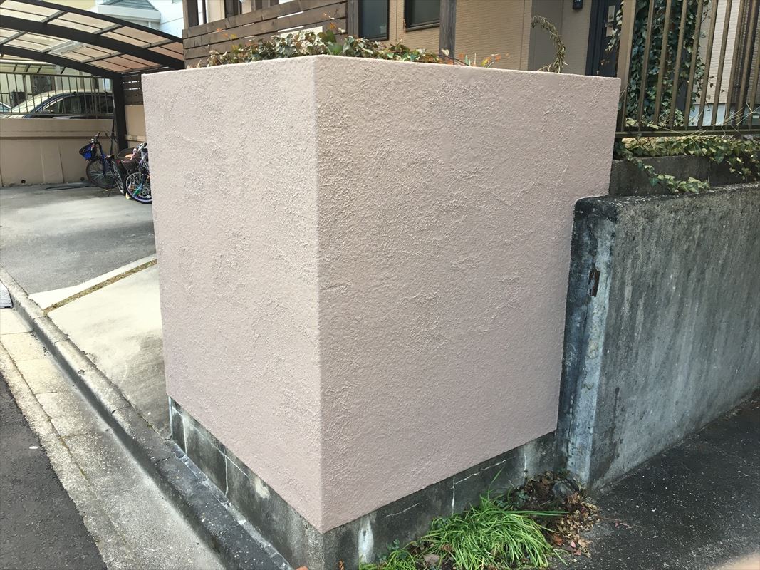 多治見　塀の塗装　下地補修　アステックペイントの塀専用塗料