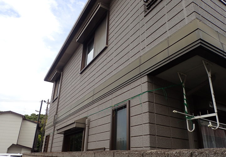 佐倉市表町にて住宅点検、ダイヤスーパーセランフレックスでの外壁塗装をご提案