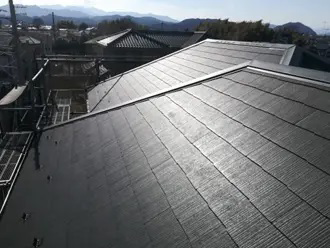 コロニアルグラッサを使用した屋根