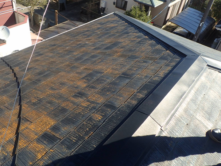 茂原市東郷にて台風による被害の雨樋交換とともに屋根塗装でメンテナンスを行いました