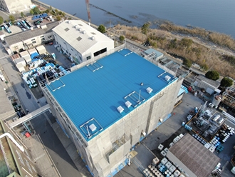 千葉市美浜区新港にて工場折半屋根をクールタイトSiを使用した屋根塗装工事