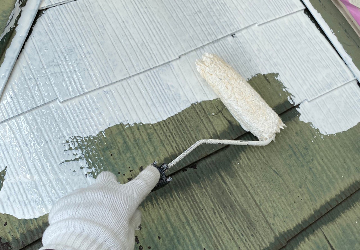 屋根塗装で夏の室温上昇を抑える！遮熱塗料のメリットとサーモアイ4Fでの塗装実例