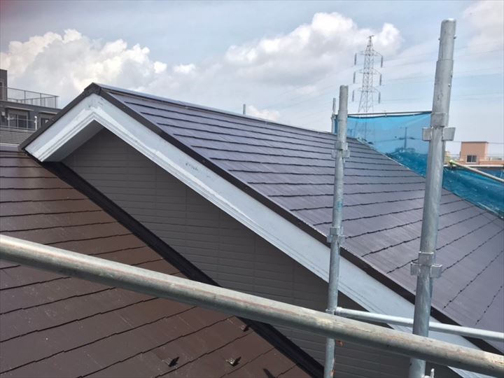 船橋市行田でスレート屋根の塗装工事、ラジカル制御形のファインパーフェクトベストで施工