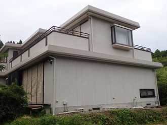 南房総市和田町布野にて遮熱塗料サーモアイSiで折半屋根塗装、ファインパーフェクトトップでの外壁塗装が竣工