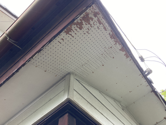 茂原市緑町にて破風板と軒天の塗膜剥がれについて調査を行いました