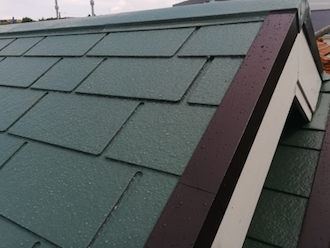 屋根とケラバ板金の塗装後