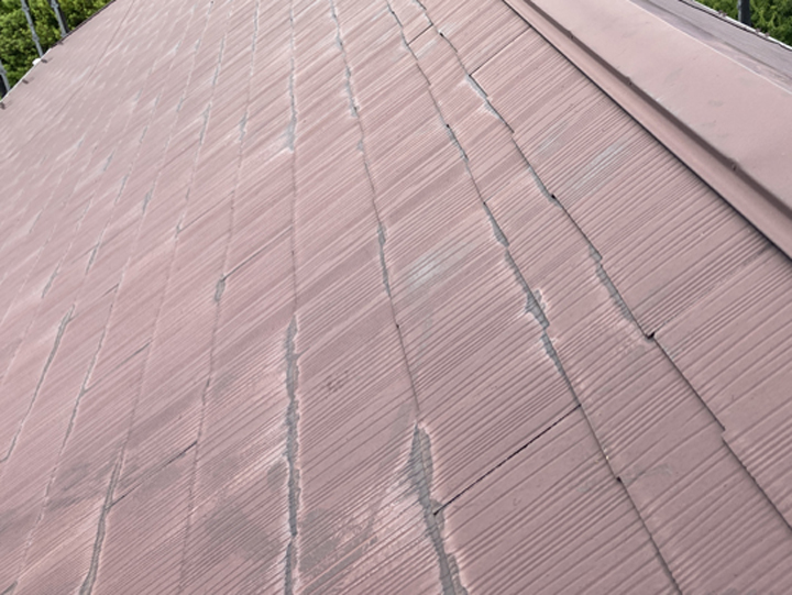 館山市那古にて屋根の色褪せと黒ずみについてのご相談、屋根塗装工事をご提案しました