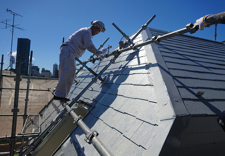 遮熱塗料での屋根塗装は暑さを軽減できるの？地域によっては補助金の対象にもなります