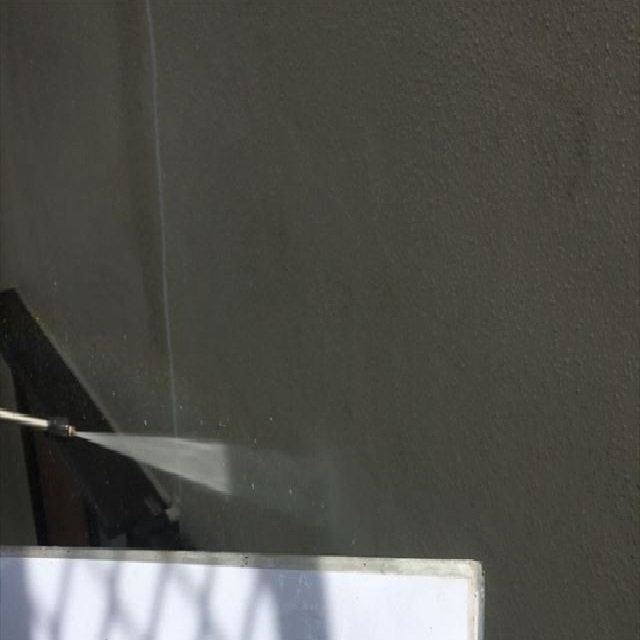 石岡市でモルタル外壁のひび割れ補修をおこないます！
