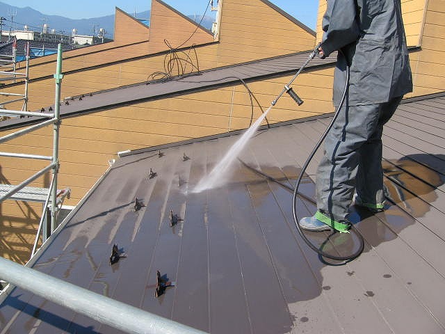 アパート屋根高圧洗浄