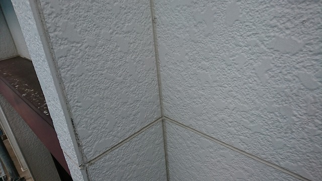 仙台市泉区で外壁塗装工程の外壁目地シーリング打ち直し