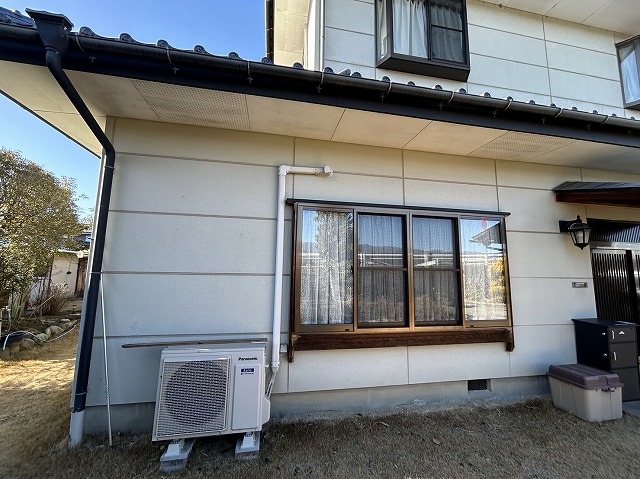 飯田市：色あせているALC外壁の住宅で行った現場調査