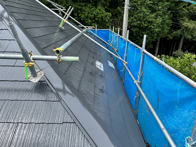 伊那市：遮熱塗料を使ったコロニアル屋根への塗装工事が完成