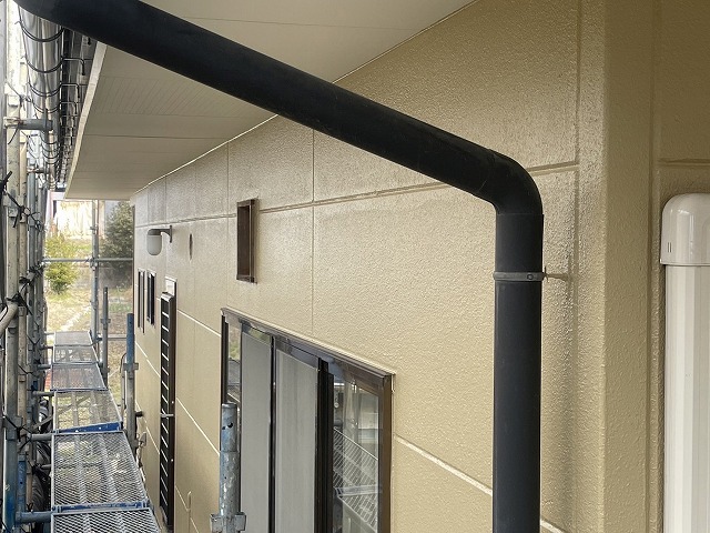 飯田市：超低汚染リファイン1000MF-IRを用いた3回塗りによる外壁塗装工事が完成