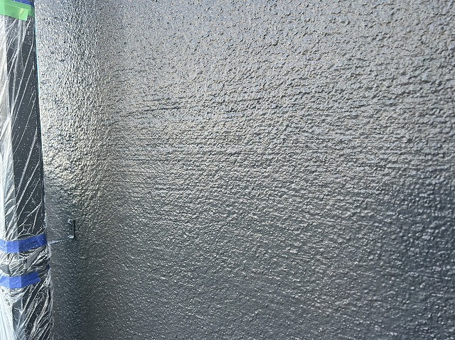 伊那市：リファイン1000Si-IRを使ったモルタル外壁塗装工事