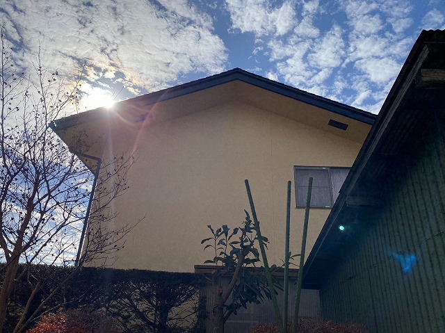 駒ヶ根市：モルタル外壁への塗装メンテナンスが完成した住宅の出来栄え