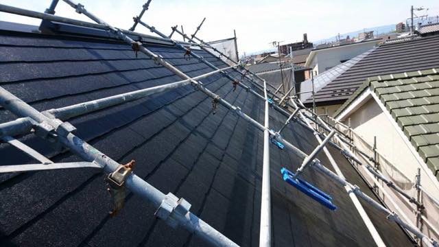 岐阜市でスレート屋根が塗装により新品の様に生まれ変わった現場
