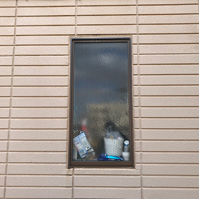本巣郡北方町の外壁塗装で窓まわりの写真