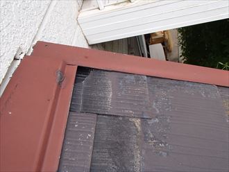 スレート屋根材の欠損