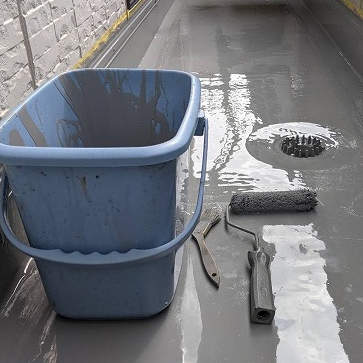 津市で行ったベランダのウレタン塗膜防水、密着工法のご紹介