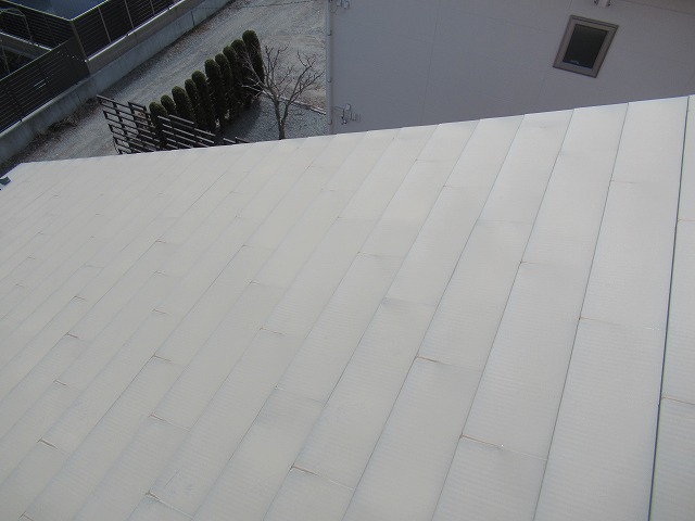 富士吉田市　ガルバリウム鋼板屋根の様子