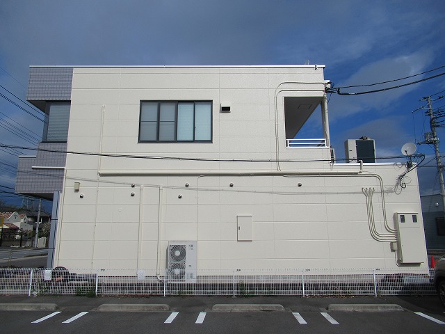 昭和町　外壁塗装AIC