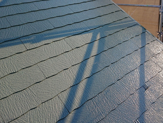 茂原市東部台で遮熱塗料を使用したスレート屋根の塗装工事を実施