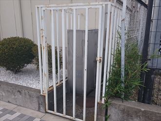 品川区大井にて鉄柵の錆止め及び塗装工事を実施し劣化を防止
