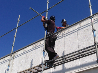 千葉県富津市　外壁塗装　屋根カバー工法　足場架設　2階部分